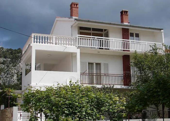 Apartamento Curin *